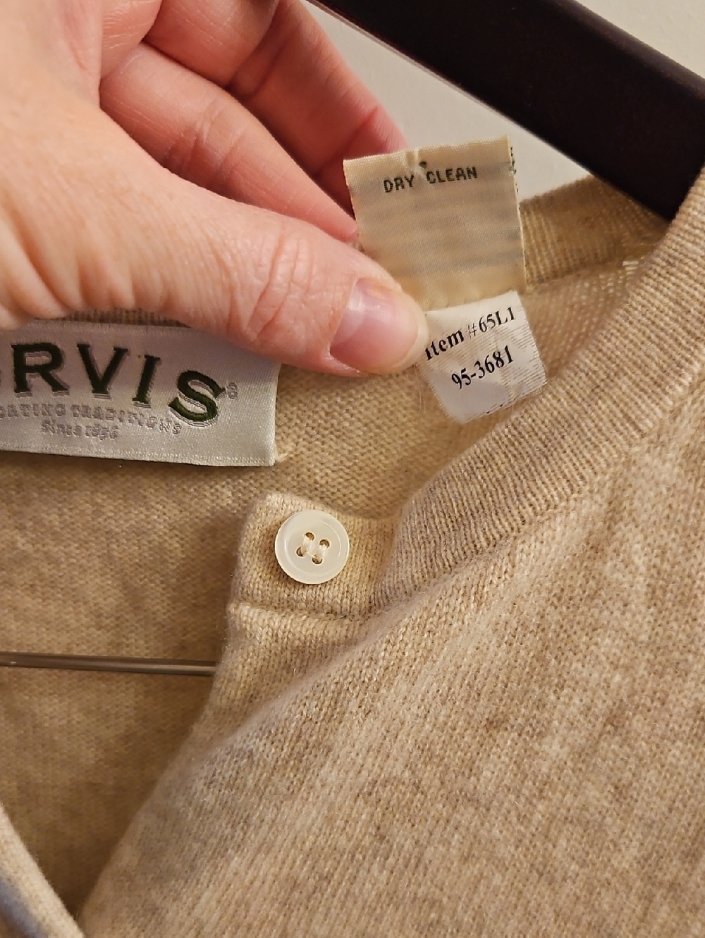 Orvis 100% Featherweight Cashmere Cardigan, Heathered Cream, S, Quiet Luxury - Picture 4 of 8